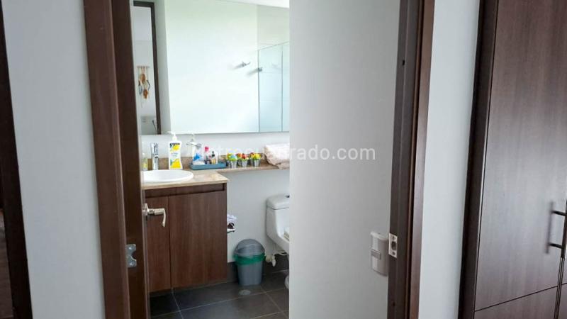 2BR Apartment in Llanogrande (90 m²) - 4