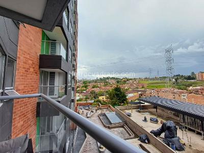 Apartamento de 2 alcobas en venta en El Porvenir, Rionegro, 74 m² · foto 2 de 19