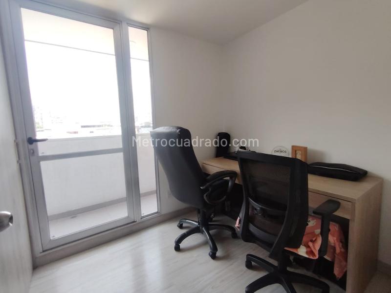 2BR Apartment in El Poblado (65 m²) - 5