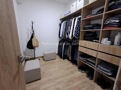 Apartamento de 2 alcobas en venta en Barro Blanco, Rionegro, 72 m² · foto 10 de 11