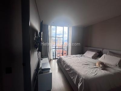 Apartamento de 2 alcobas en venta en El Poblado, Medellín, 122 m² · foto 9 de 14