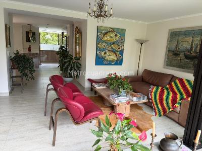 Apartamento de 2 alcobas en arriendo en El Poblado, Medellín, 145 m² · foto 3 de 17