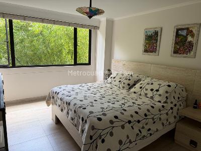 Apartamento de 2 alcobas en arriendo en El Poblado, Medellín, 145 m² · foto 13 de 17