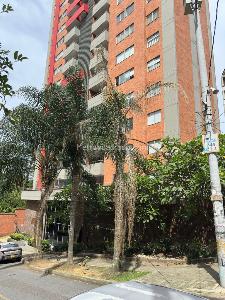 Apartamento en venta en Robledo, Medellín · foto 2 de 13