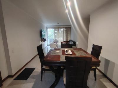 Apartamento de 3 alcobas en arriendo en El Poblado, Medellín, 92 m² · foto 6 de 13