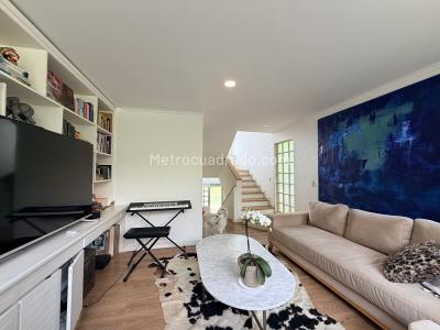 Casa de 4 alcobas en arriendo en El Poblado, Medellín, 260 m² · foto 9 de 20