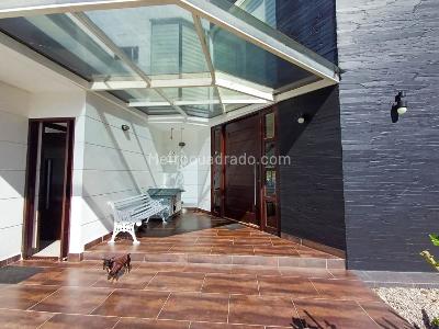 Casa de 4 alcobas en venta en Llanogrande, Rionegro, 1504 m² · foto 5 de 20