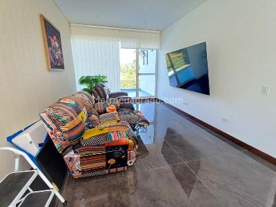 Casa de 4 alcobas en venta en Llanogrande, Rionegro, 1504 m² · foto 8 de 20