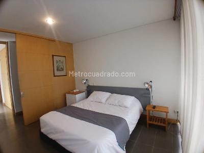 Apartamento en arriendo en El Poblado, Medellín · foto 11 de 16