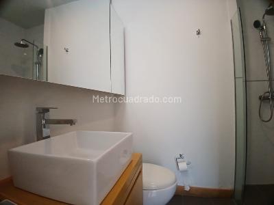 Apartamento en arriendo en El Poblado, Medellín · foto 13 de 16