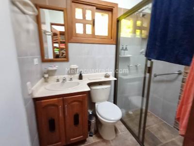 Casa de 4 alcobas en venta en Vereda El Rosal, Rionegro, 1997 m² · foto 10 de 20
