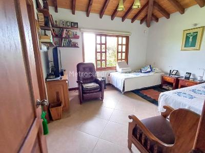 Casa de 4 alcobas en venta en Vereda El Rosal, Rionegro, 1997 m² · foto 14 de 20