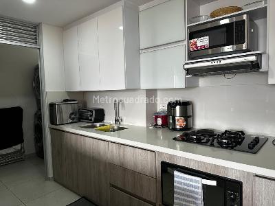 Apartamento de 3 alcobas en venta en La Magnolia, Envigado, 107 m² · foto 6 de 19