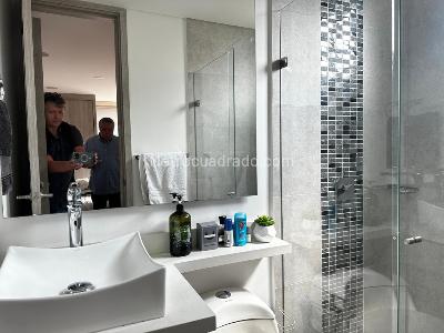 Apartamento de 3 alcobas en venta en La Magnolia, Envigado, 107 m² · foto 8 de 19