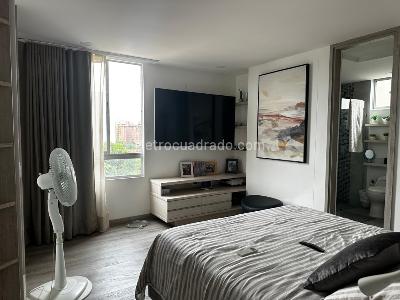 Apartamento de 3 alcobas en venta en La Magnolia, Envigado, 107 m² · foto 9 de 19