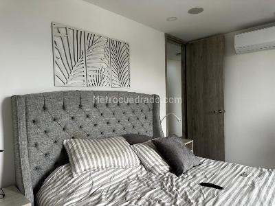Apartamento de 3 alcobas en venta en La Magnolia, Envigado, 107 m² · foto 10 de 19