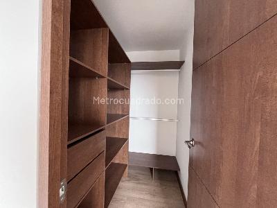 Apartamento de 3 alcobas en arriendo en Alejandría, Medellín, 110 m² · foto 3 de 11