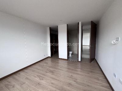 Apartamento de 3 alcobas en arriendo en Alejandría, Medellín, 110 m² · foto 5 de 11
