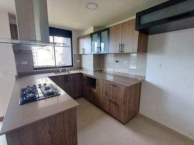 Apartamento de 2 alcobas en venta en San Antonio, Rionegro, 84 m² · foto 11 de 20