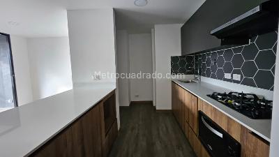 Apartamento en venta en Primavera, Envigado · foto 5 de 14