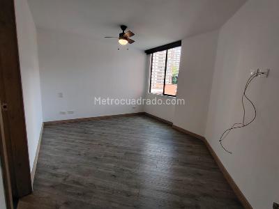 Apartamento de 2 alcobas en arriendo en Castropol, Medellín, 86 m² · foto 10 de 10