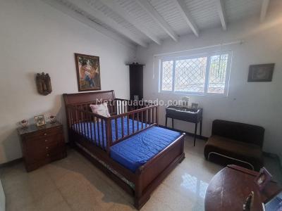 Casa de 5 alcobas en arriendo en Belen, Medellín, 220 m² · foto 14 de 20