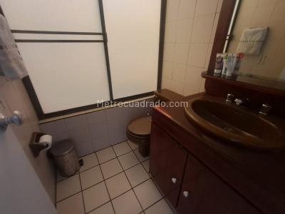 Casa de 5 alcobas en arriendo en Belen, Medellín, 220 m² · foto 17 de 20