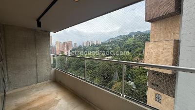 Apartamento en venta en Alto De Las Flores, Sabaneta · foto 2 de 19