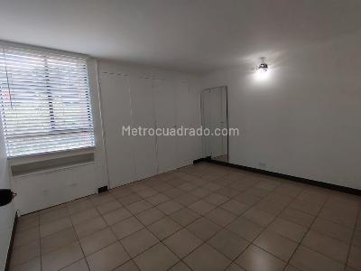 Apartamento en arriendo en El Portal, Envigado · foto 5 de 9