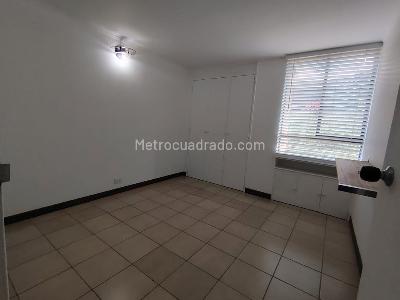 Apartamento en arriendo en El Portal, Envigado · foto 7 de 9