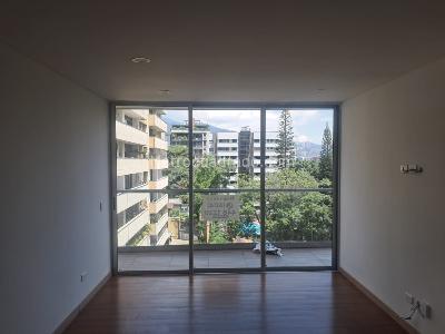 Apartamento de 2 alcobas en arriendo en El Diamante No. 2, Medellín, 72 m² · foto 3 de 15