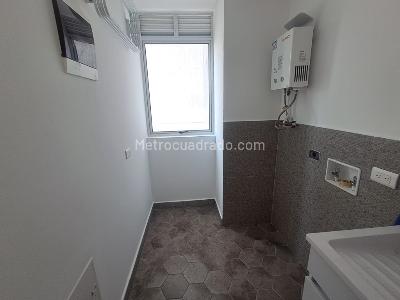 Apartamento de 2 alcobas en arriendo en El Diamante No. 2, Medellín, 72 m² · foto 12 de 15