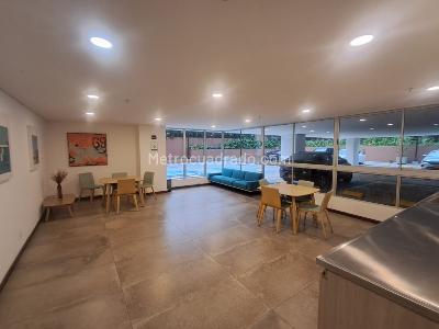 Apartamento de 2 alcobas en arriendo en El Diamante No. 2, Medellín, 72 m² · foto 14 de 15