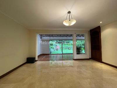 Casa de 3 alcobas en venta en El Poblado, Medellín, 217 m² · foto 17 de 19