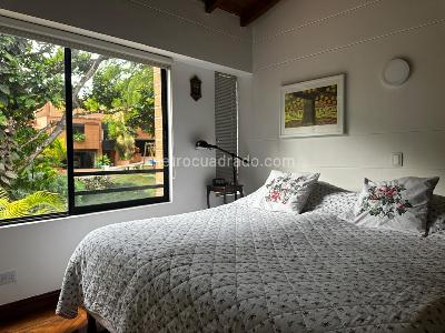 Casa de 3 alcobas en venta en El Poblado, Medellín, 345 m² · foto 6 de 13