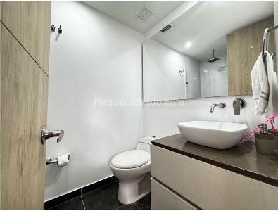 Apartamento en venta en El Esmeraldal, Envigado · foto 5 de 11