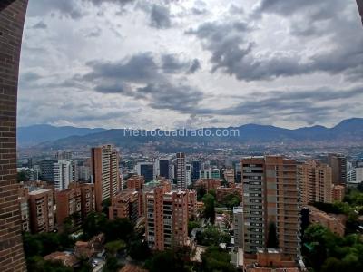 Apartamento en venta en El Poblado, Medellín · foto 3 de 16