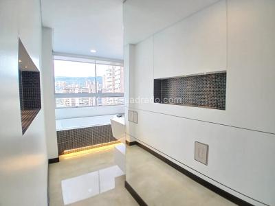 Apartamento en venta en El Poblado, Medellín · foto 8 de 16
