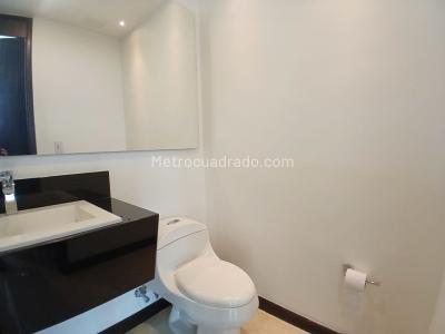 Apartamento en venta en El Poblado, Medellín · foto 15 de 16