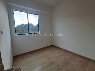 Apartamento de 3 alcobas en venta en El Porvenir, Rionegro, 68 m² · foto 13 de 17
