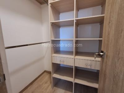 Apartamento de 3 alcobas en venta en El Porvenir, Rionegro, 68 m² · foto 14 de 17