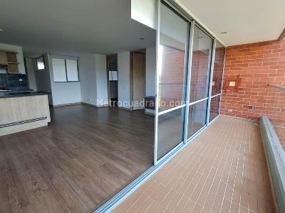 Apartamento de 2 alcobas en venta en El Porvenir, Rionegro, 74 m² · foto 3 de 14