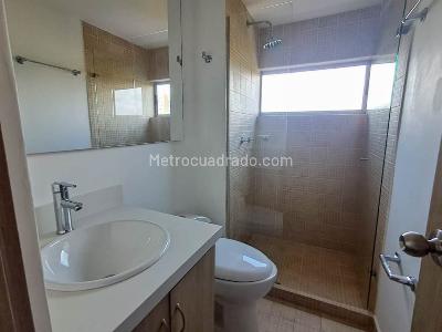 Apartamento de 2 alcobas en venta en El Porvenir, Rionegro, 74 m² · foto 11 de 14