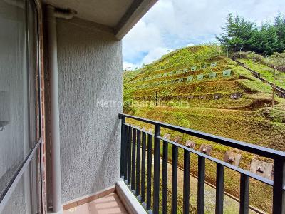 Apartamento de 2 alcobas en venta en Fontibon, Rionegro, 60 m² · foto 2 de 20