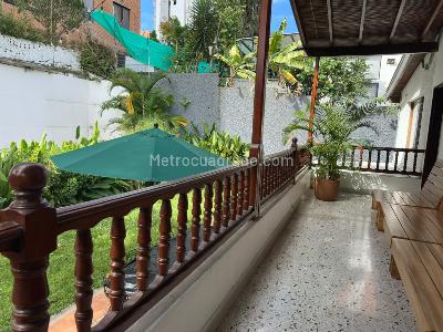 Casa de 5 alcobas en venta en El Poblado, Medellín, 577 m² · foto 10 de 19