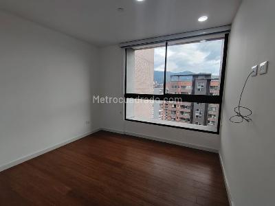 Apartamento en arriendo en El Poblado, Medellín · foto 6 de 12