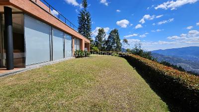 Casa de 3 alcobas en venta en Las Palmas, Medellín, 350 m² · foto 4 de 20
