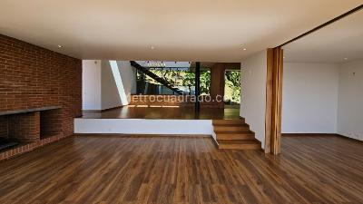 Casa de 3 alcobas en venta en Las Palmas, Medellín, 350 m² · foto 9 de 20