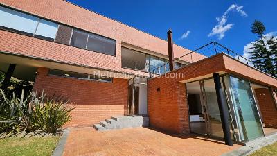 Casa de 3 alcobas en venta en Las Palmas, Medellín, 350 m² · foto 11 de 20
