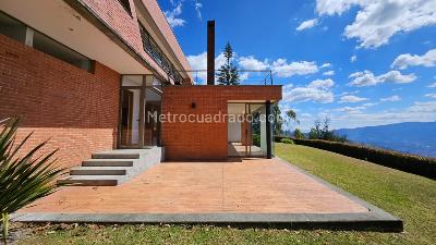 Casa de 3 alcobas en venta en Las Palmas, Medellín, 350 m² · foto 12 de 20